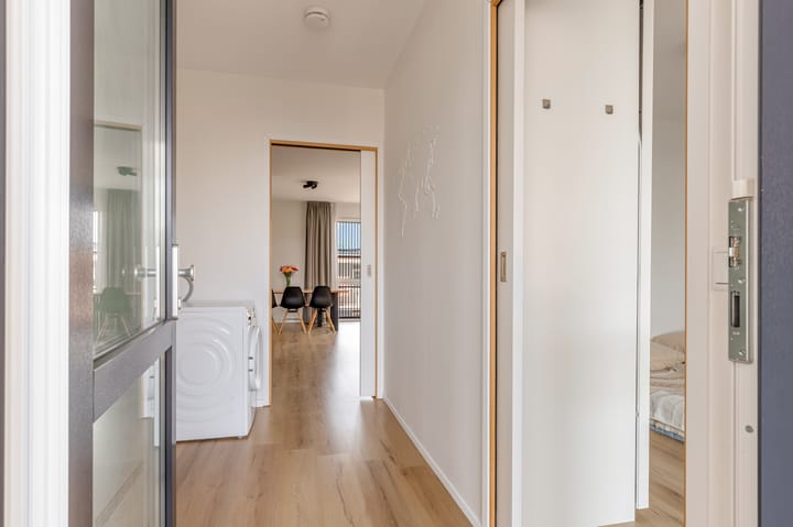 Foto 12 van Makelaarstraat 8-G