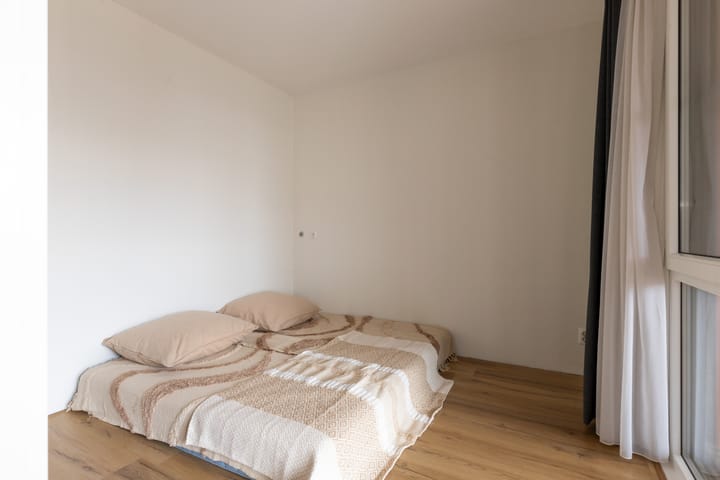 Foto 24 van Makelaarstraat 8-G