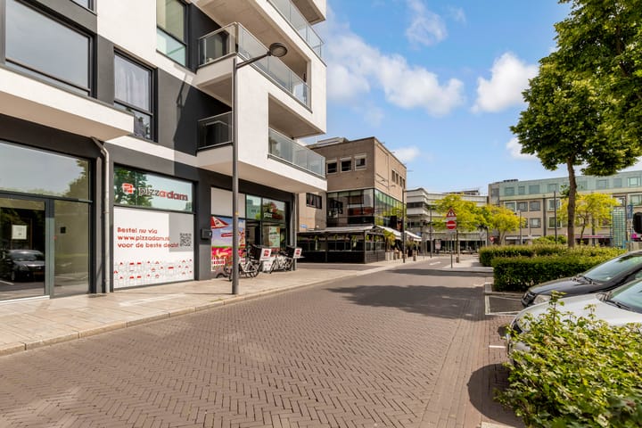 Foto 38 van Makelaarstraat 8-G