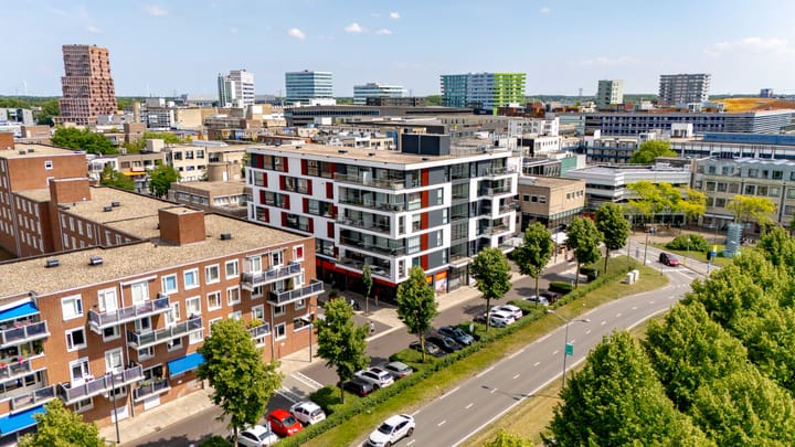 Foto 42 van Makelaarstraat 8-G