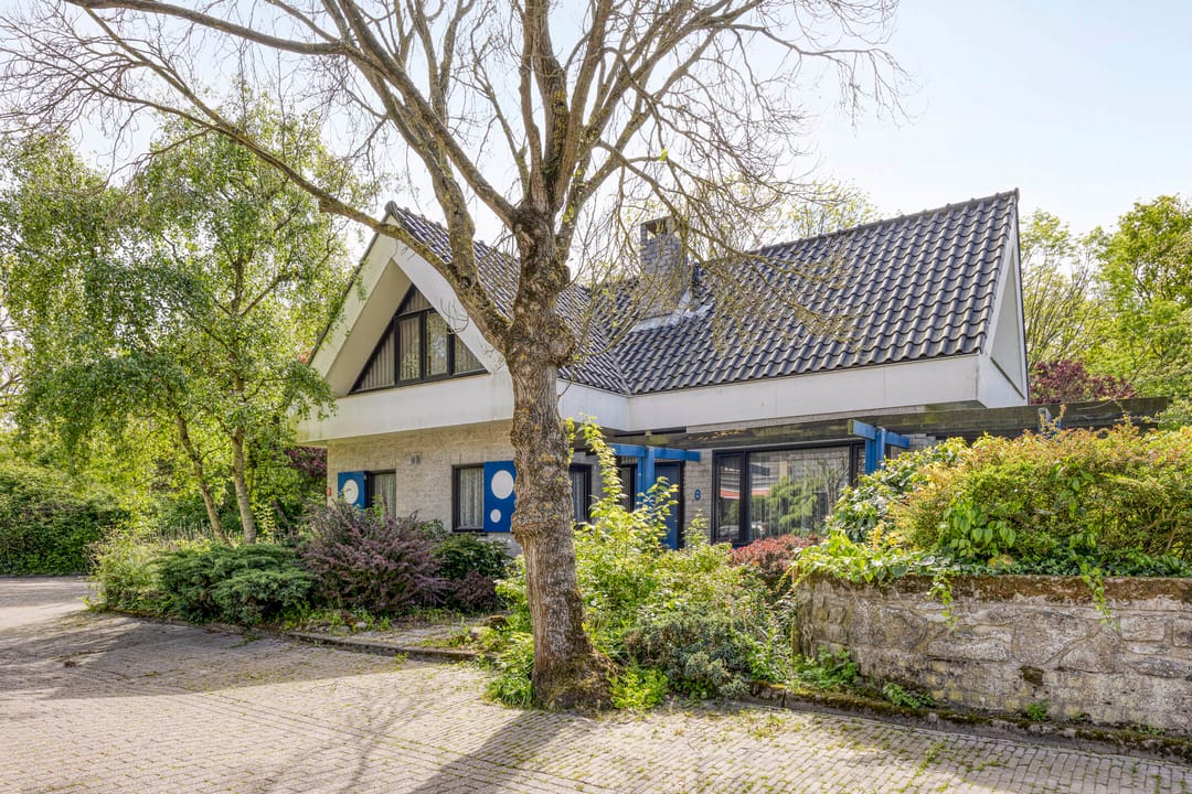 Photo 1 of Mezenhof 8