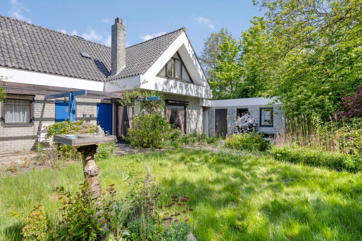 Foto 23 van Mezenhof 8