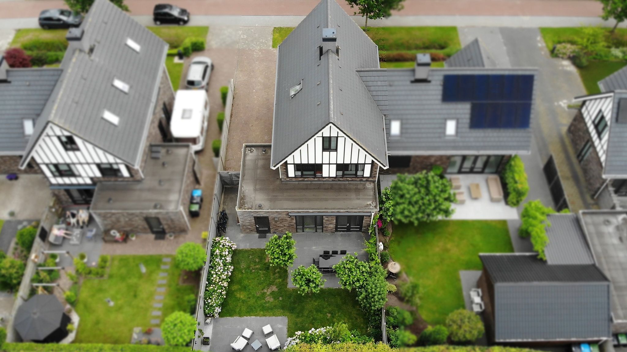 Foto 3 van Folgeralaan 2-7