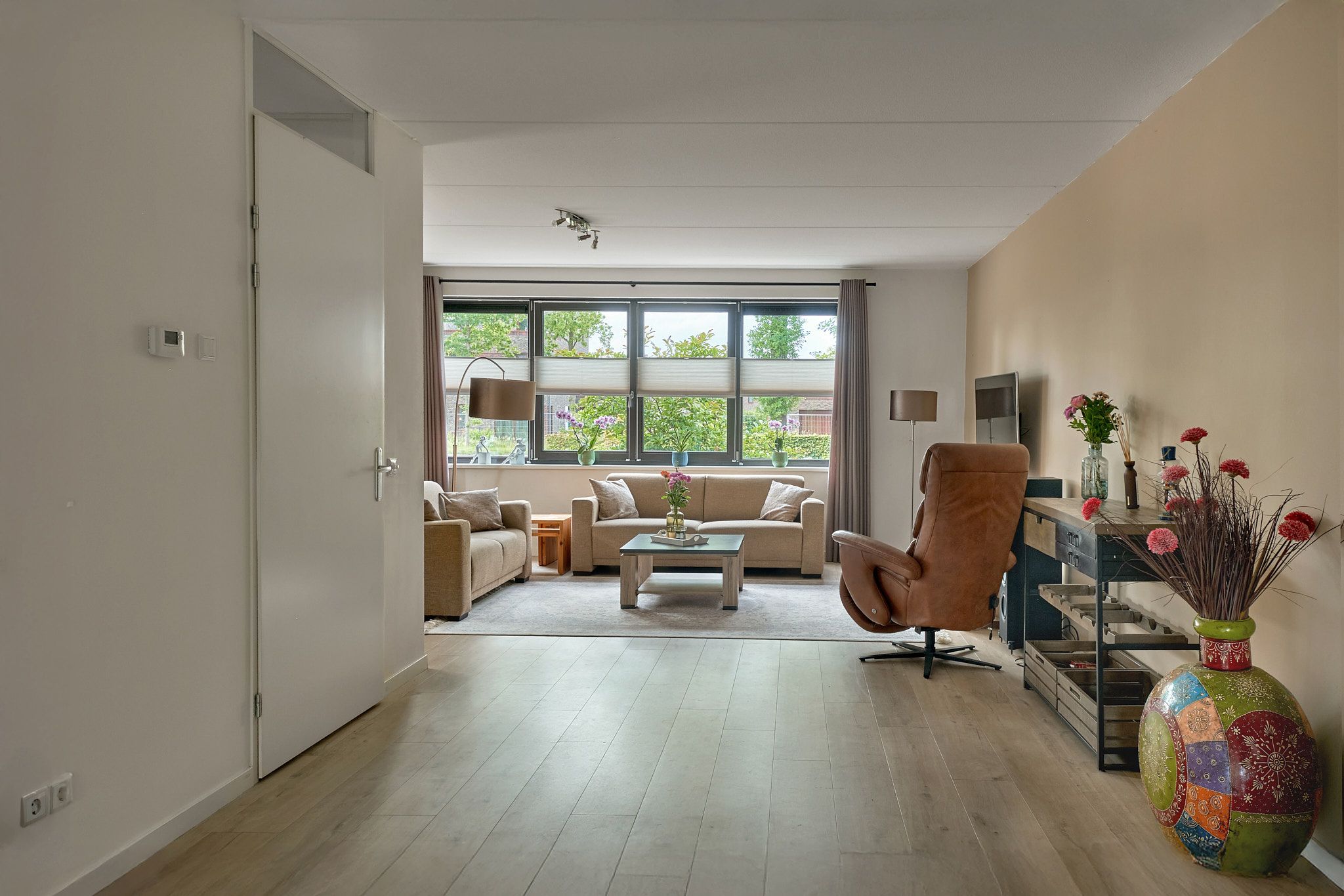 Foto 9 van Folgeralaan 2-7