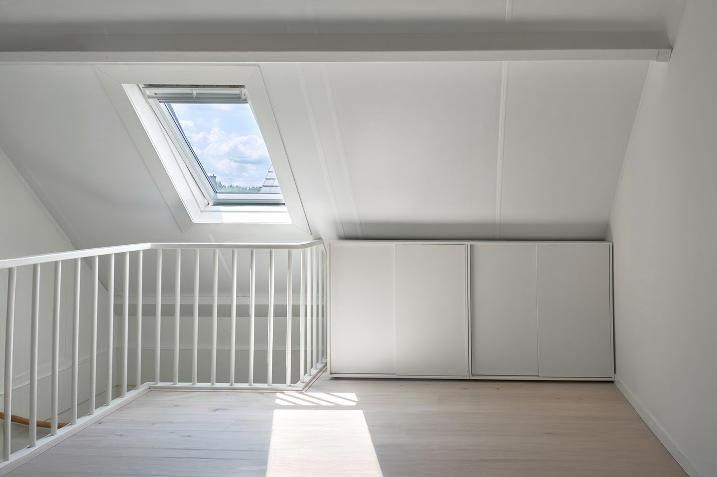 Foto 44 van Folgeralaan 2-7