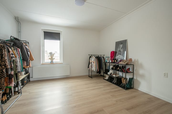 Photo 20 of Kloosterbosstraat 77