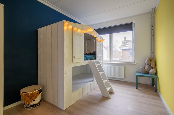 Photo 21 of Kloosterbosstraat 77