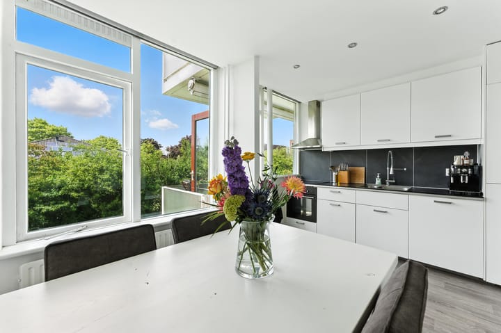 Photo 8 of Herman de Manstraat 86