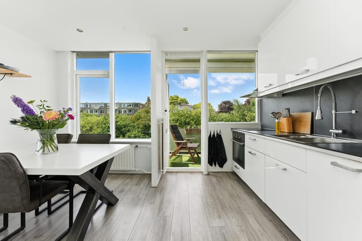 Photo 9 of Herman de Manstraat 86