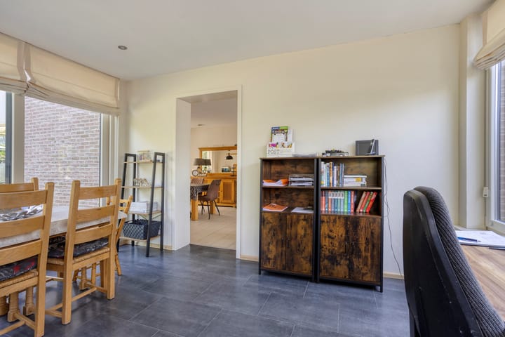 Photo 12 of Columbuslaan 3