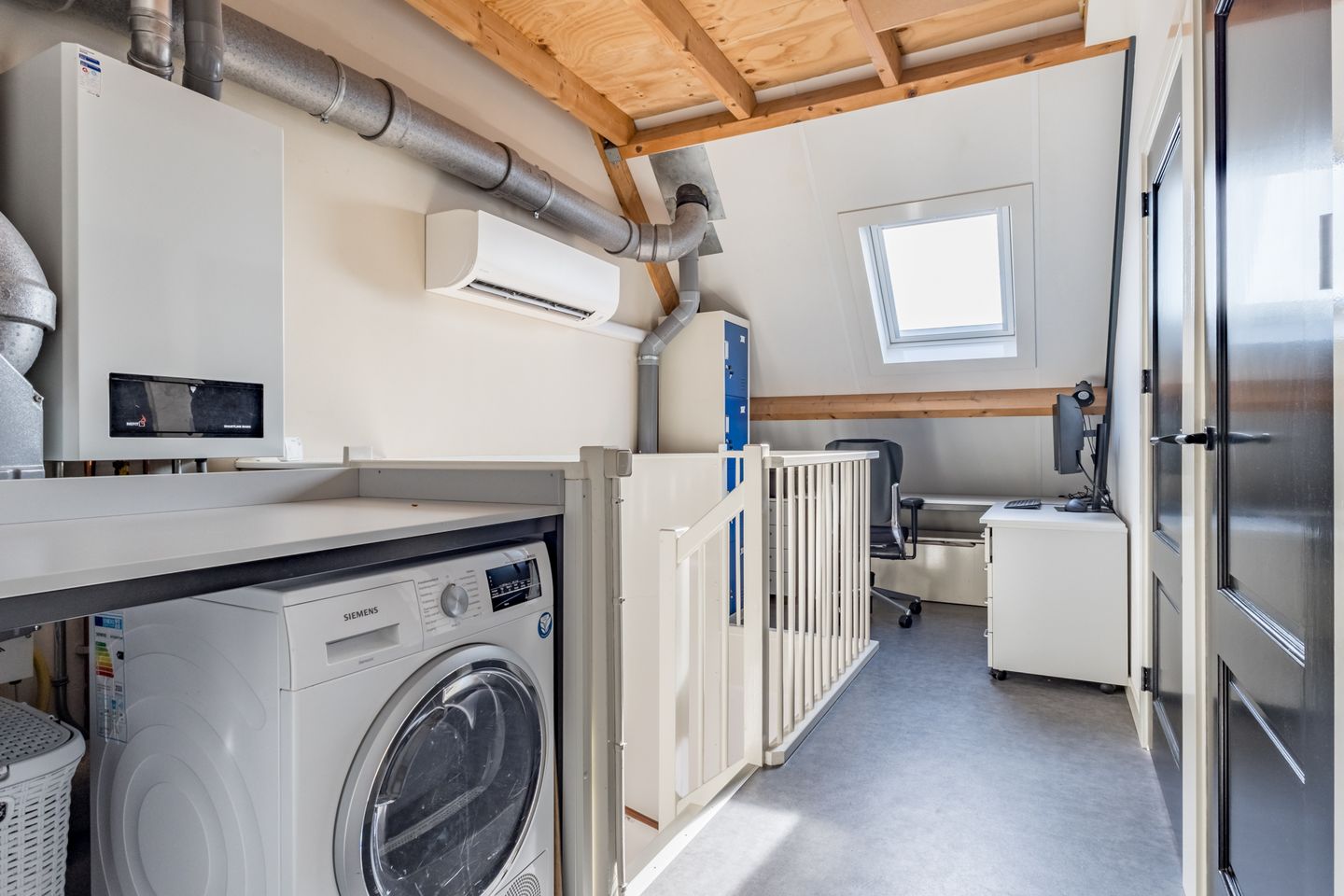 Photo 44 of Marijnenstraat 30