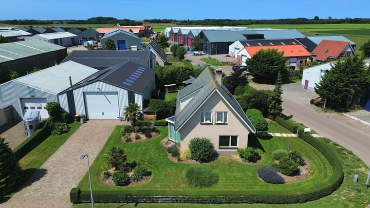 Photo 3 of Vliegwiel 13