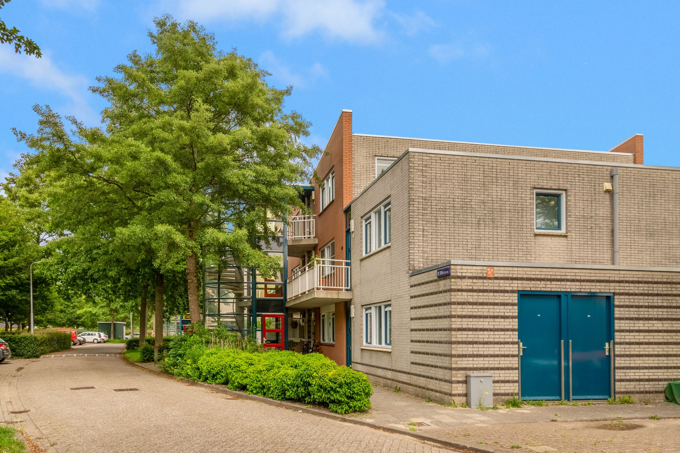 Photo 24 of De Spin 120