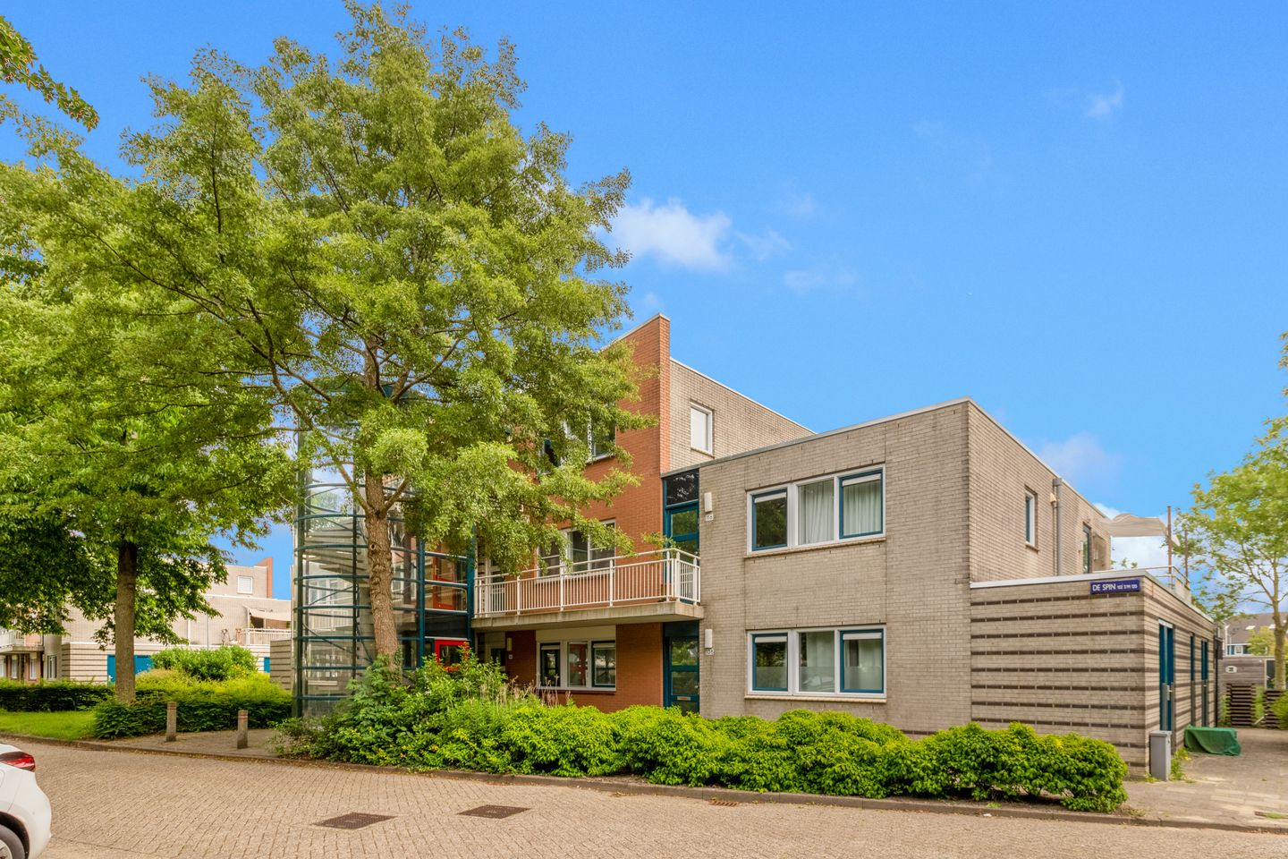 Photo 25 of De Spin 120