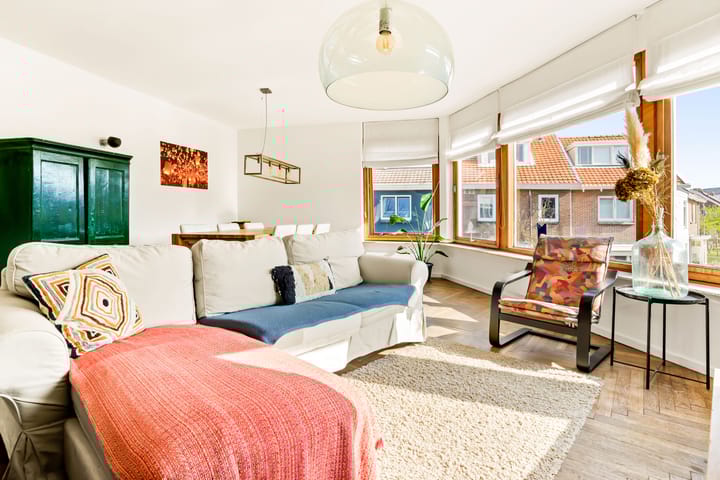 Photo 6 of Bilderdijkstraat 30-RD