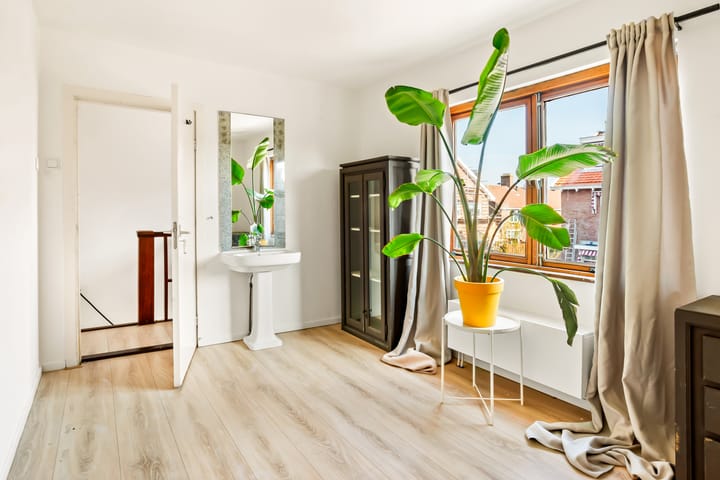 Photo 27 of Bilderdijkstraat 30-RD