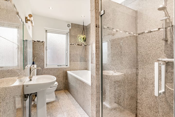 Photo 28 of Bilderdijkstraat 30-RD