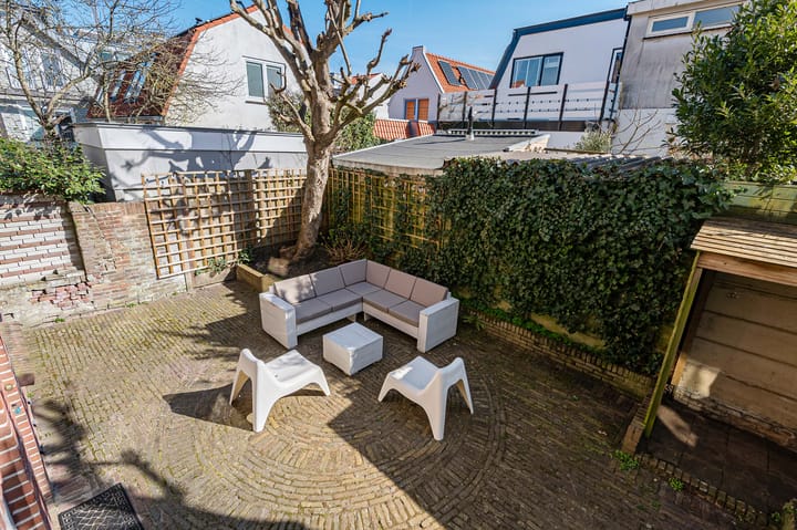 Photo 10 of Oosterparkstraat 23