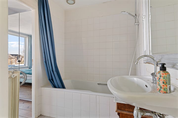 Photo 34 of Oosterparkstraat 23