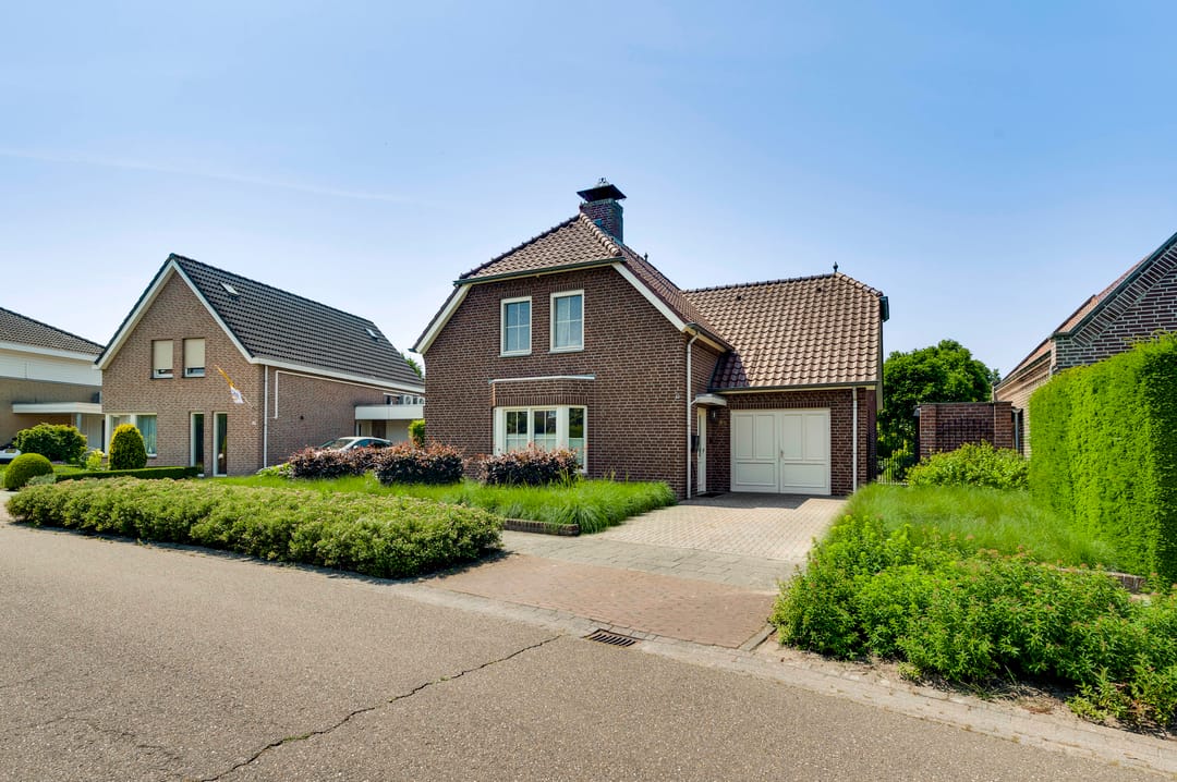 Huis te koop: Vlasrootsingel 33 6093 JX Heythuysen [Funda]