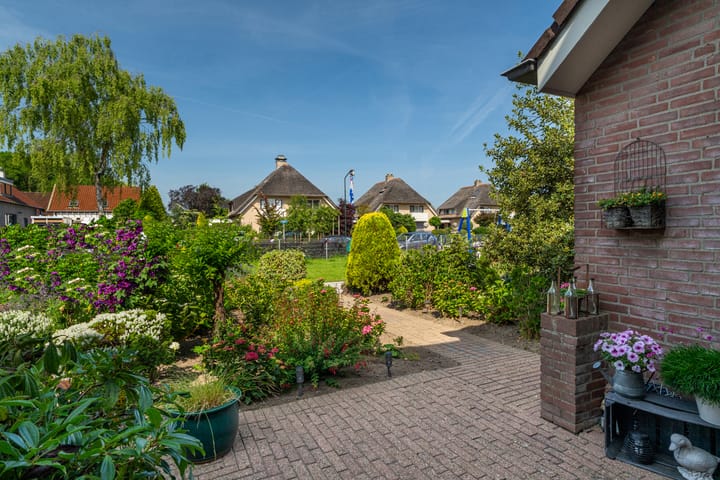 Photo 3 of De Geer 6