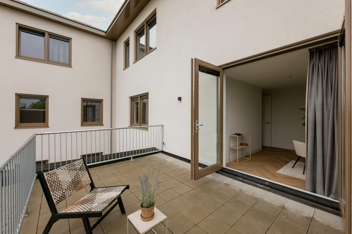 Foto 26 van Vondellaan 53-F