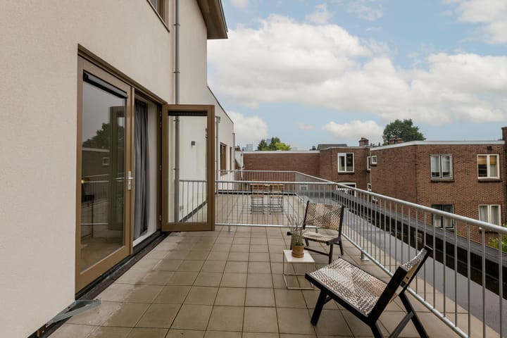 Foto 27 van Vondellaan 53-F