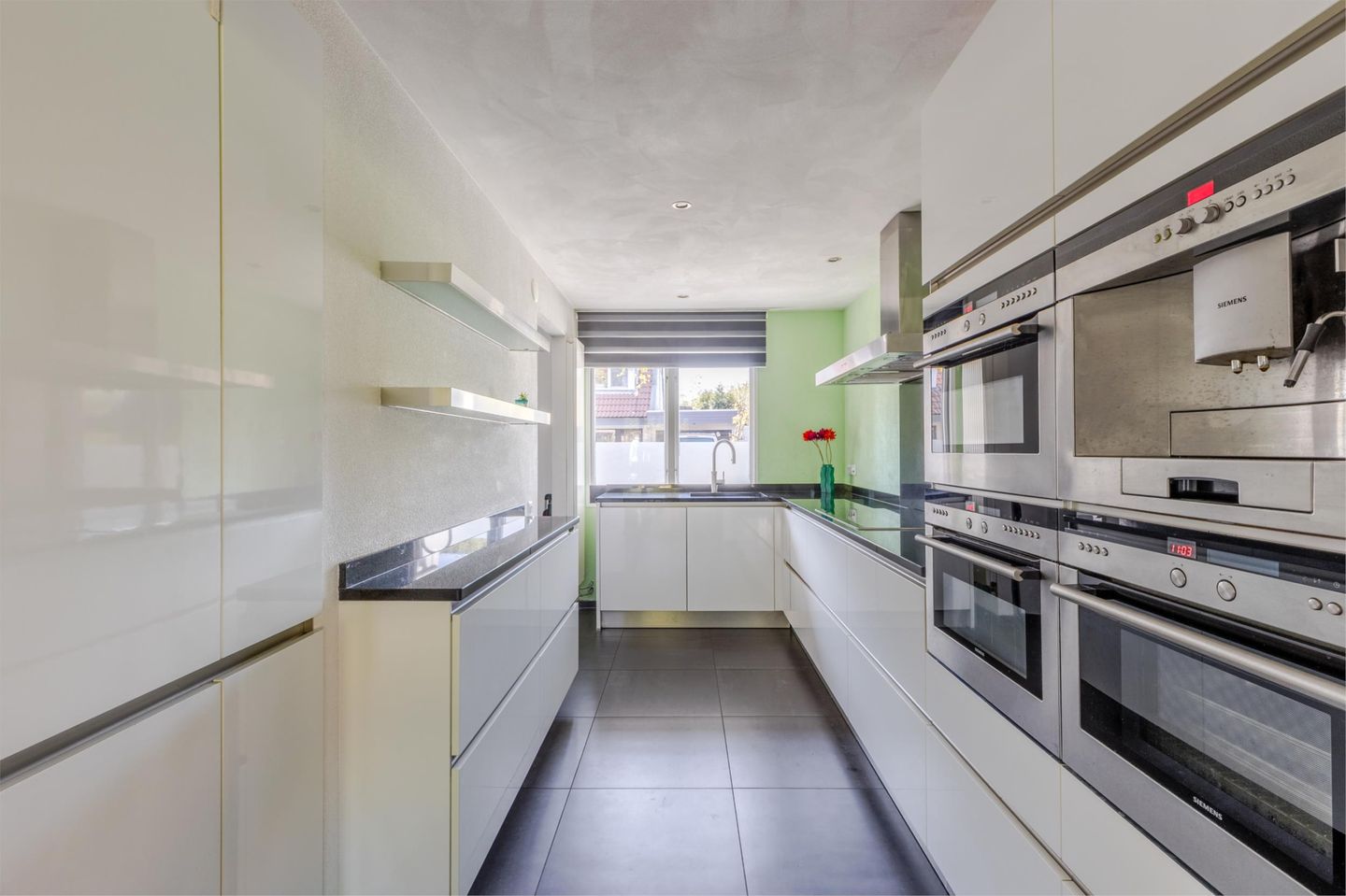 Photo 20 of Kromgouw 32