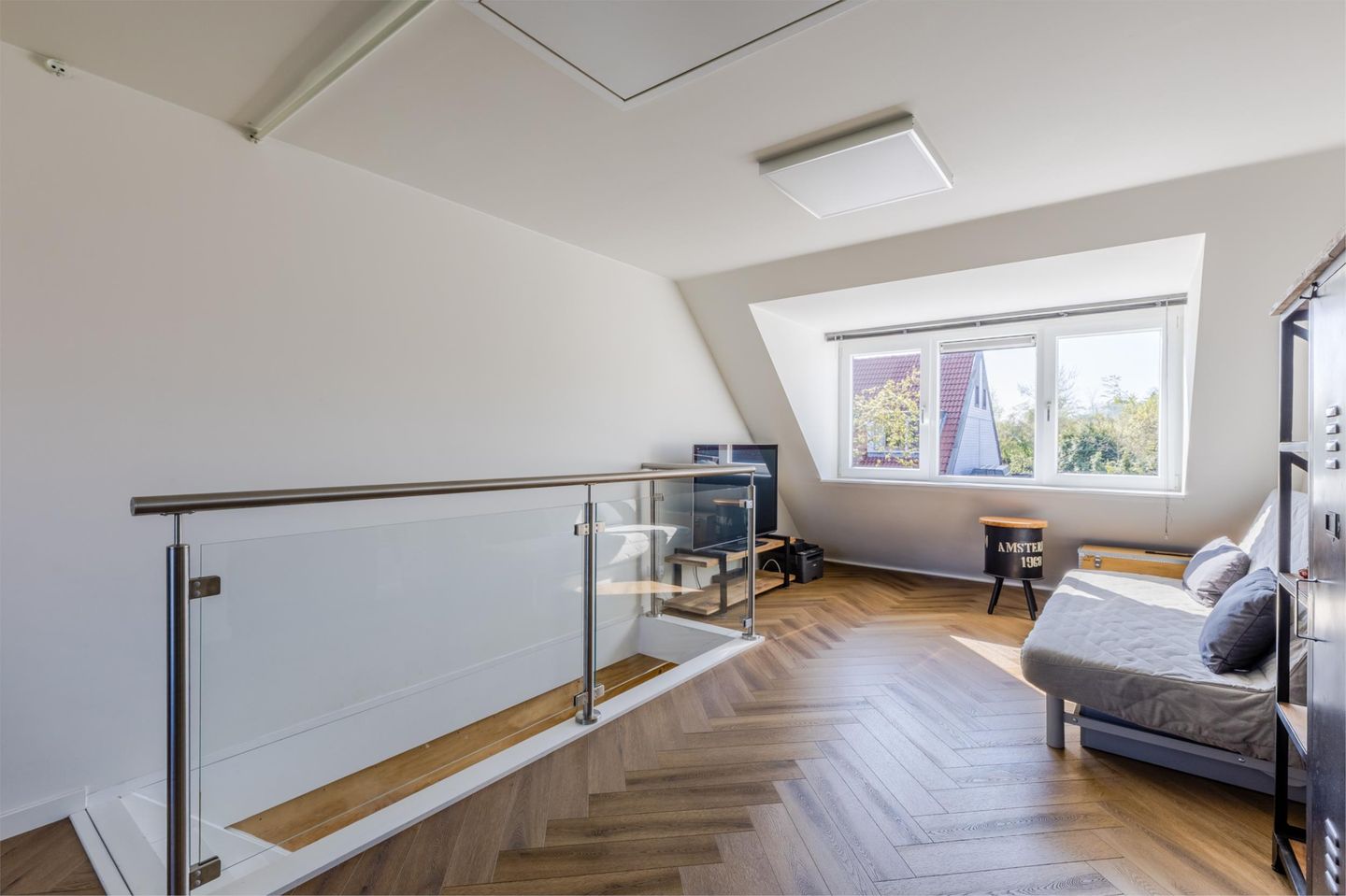 Photo 49 of Kromgouw 32