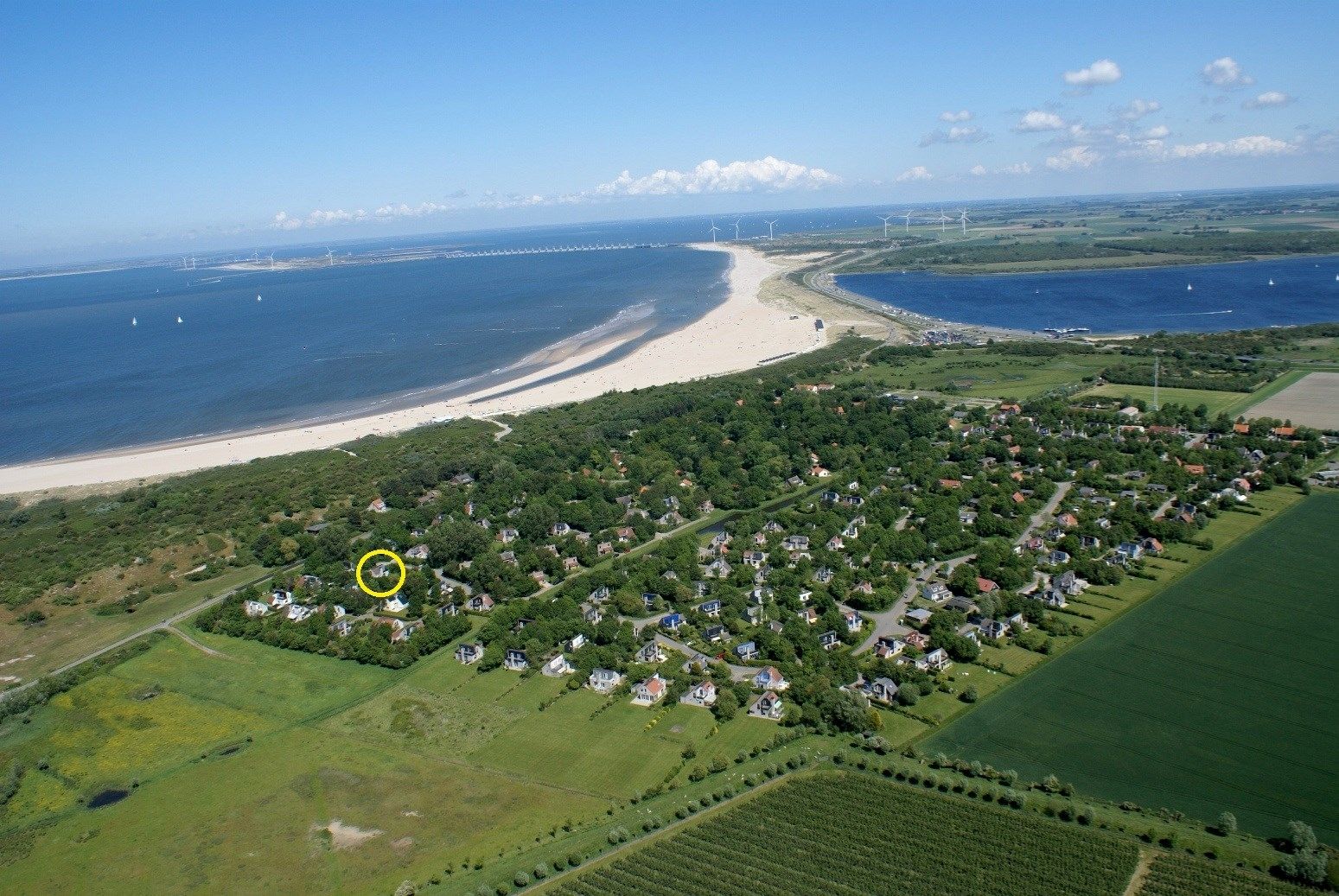 3-bedroom freehold villa in Vrouwenpolder — photo 4 of 5