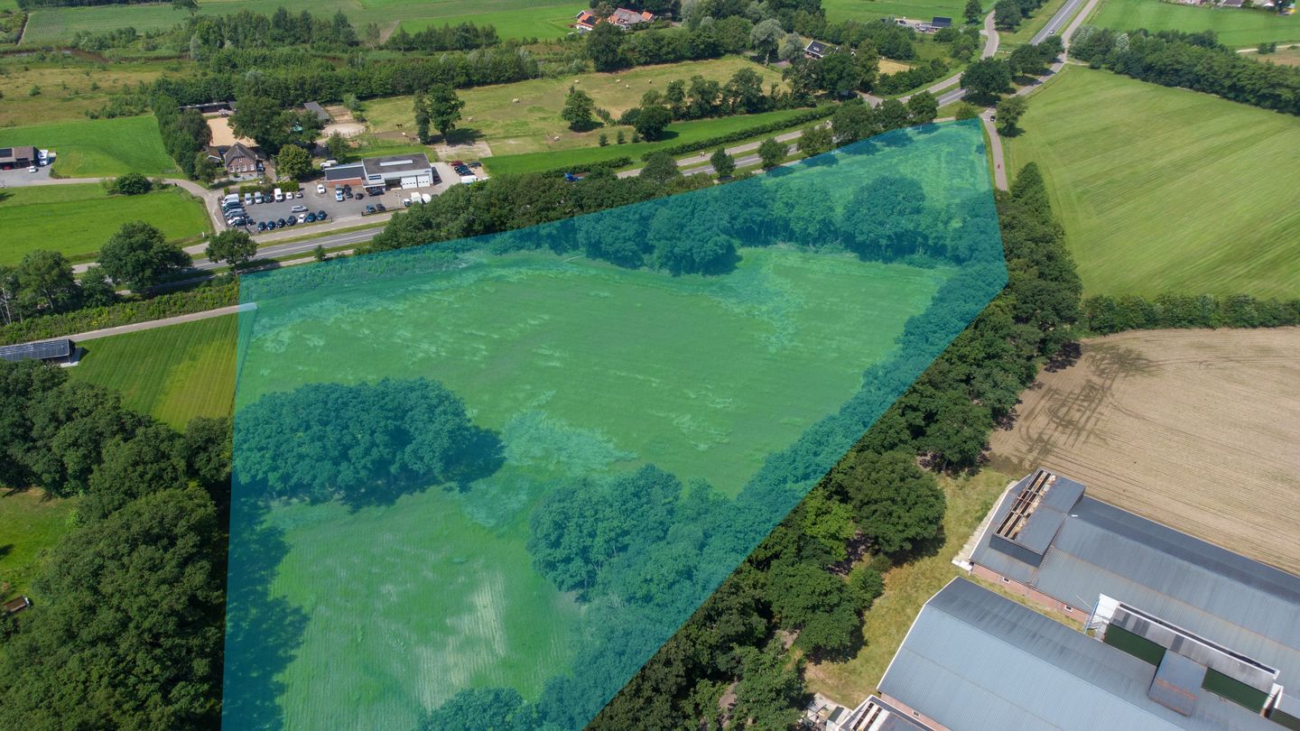Bekijk foto 3 van Provincialeweg Zuna