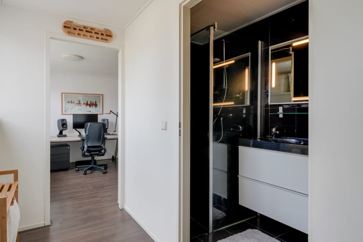 Foto 34 van Burgemeester Fockema Andreaelaan 56