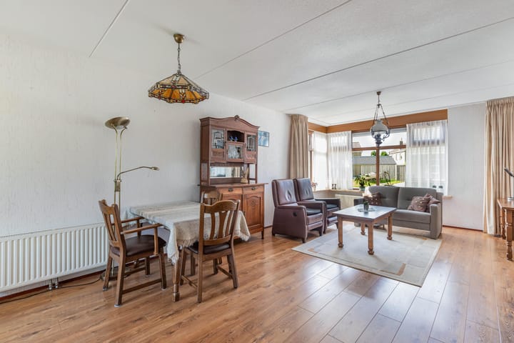 Photo 12 of Dekemastraat 2