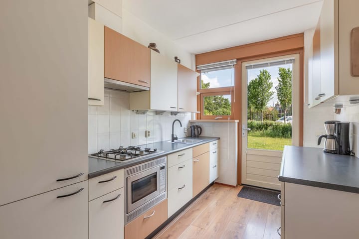 Photo 14 of Dekemastraat 2