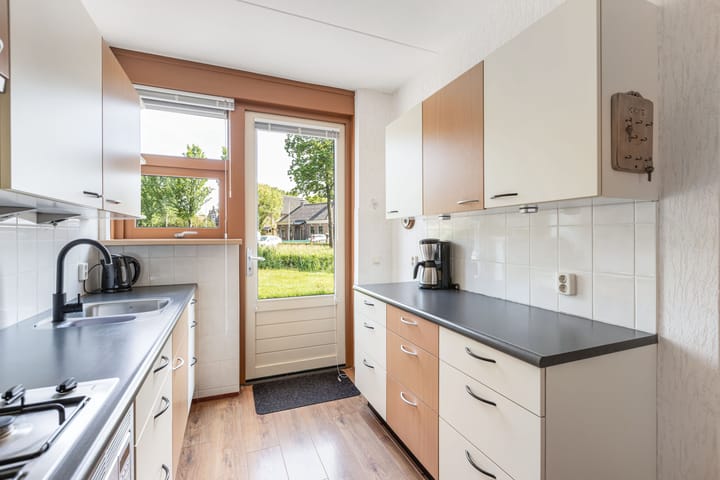 Photo 15 of Dekemastraat 2