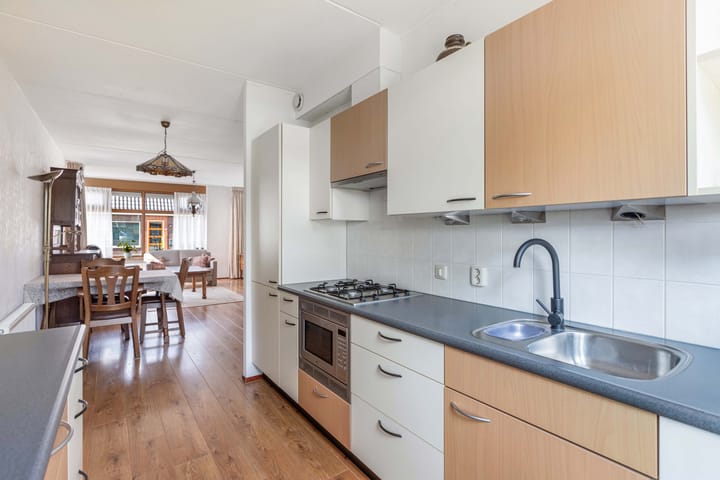 Photo 16 of Dekemastraat 2