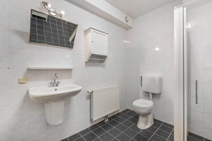 Photo 20 of Dekemastraat 2