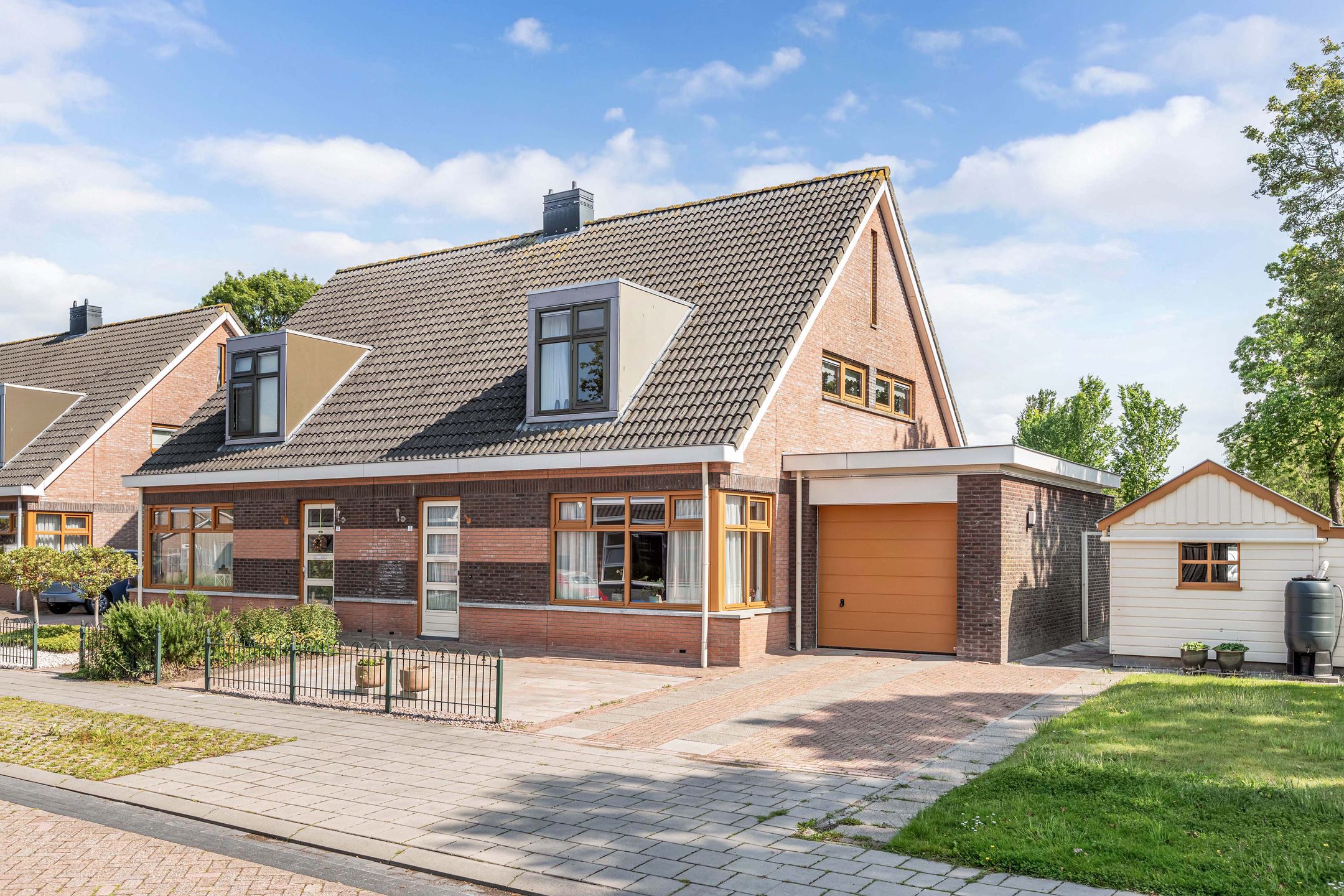 Foto 45 van Dekemastraat 2
