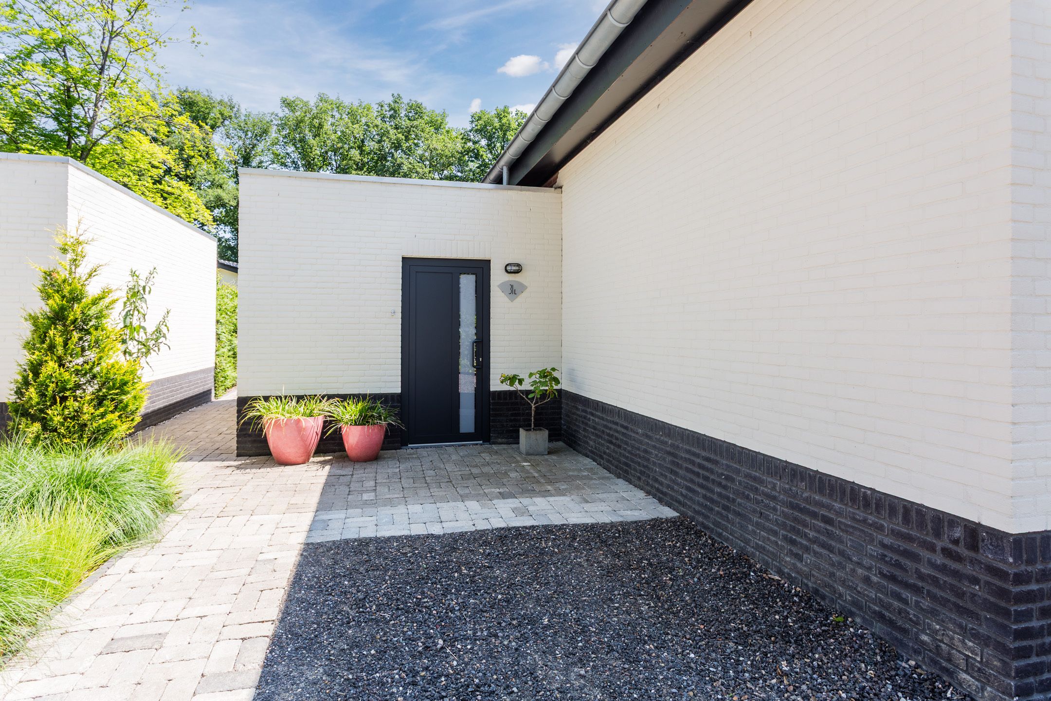 2-bedroom freehold villa in Waalre — photo 3 of 5