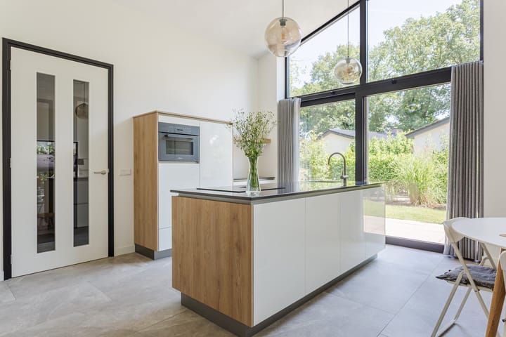 Photo 12 of Heikantstraat 31-L