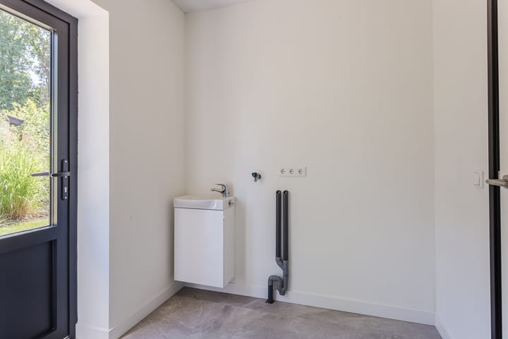 Photo 18 of Heikantstraat 31-L