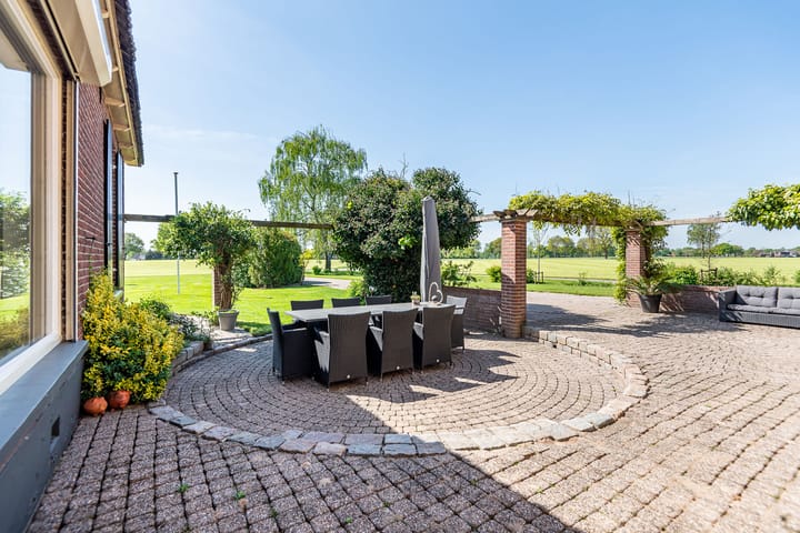 Foto 20 van Landstraat 34