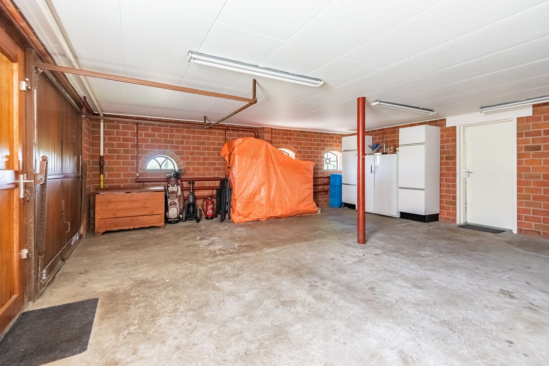 Photo 43 of Landstraat 34