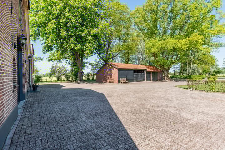 Foto 63 van Landstraat 34