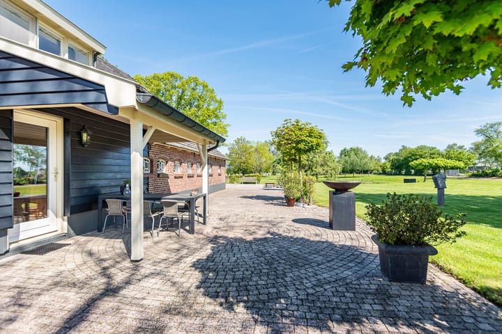 Foto 64 van Landstraat 34