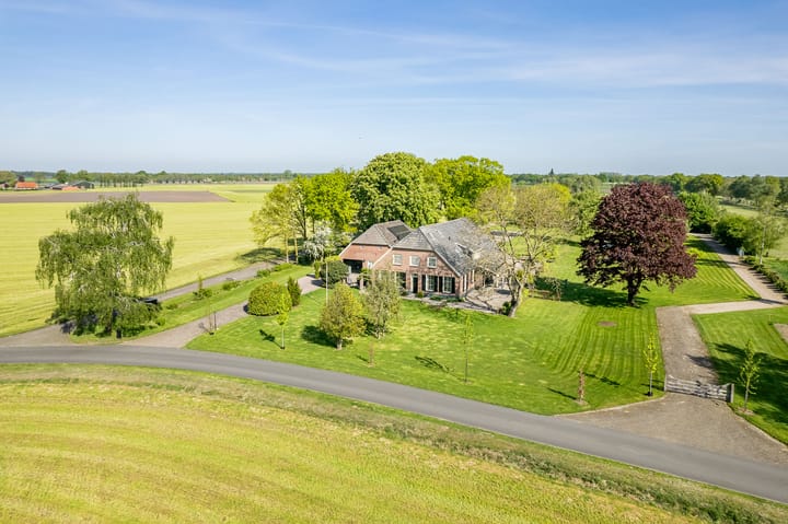 Foto 72 van Landstraat 34