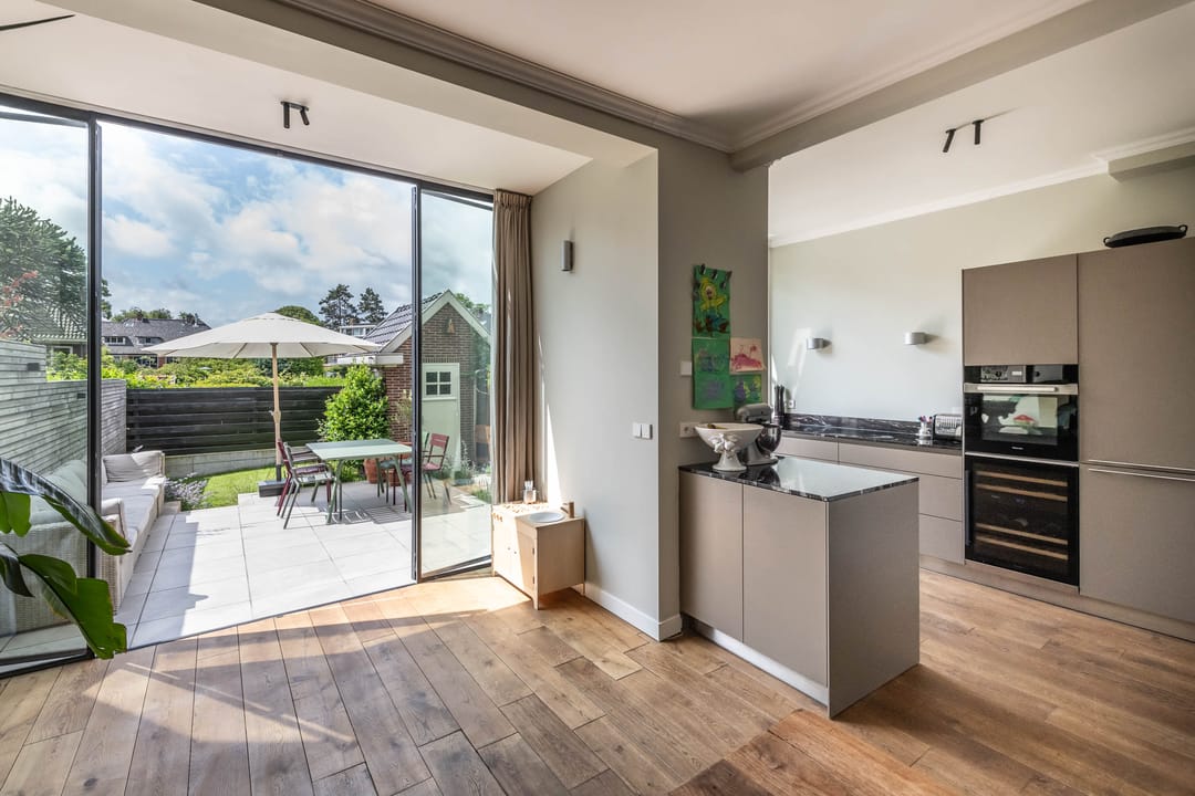 Foto 8 van Julianalaan 14