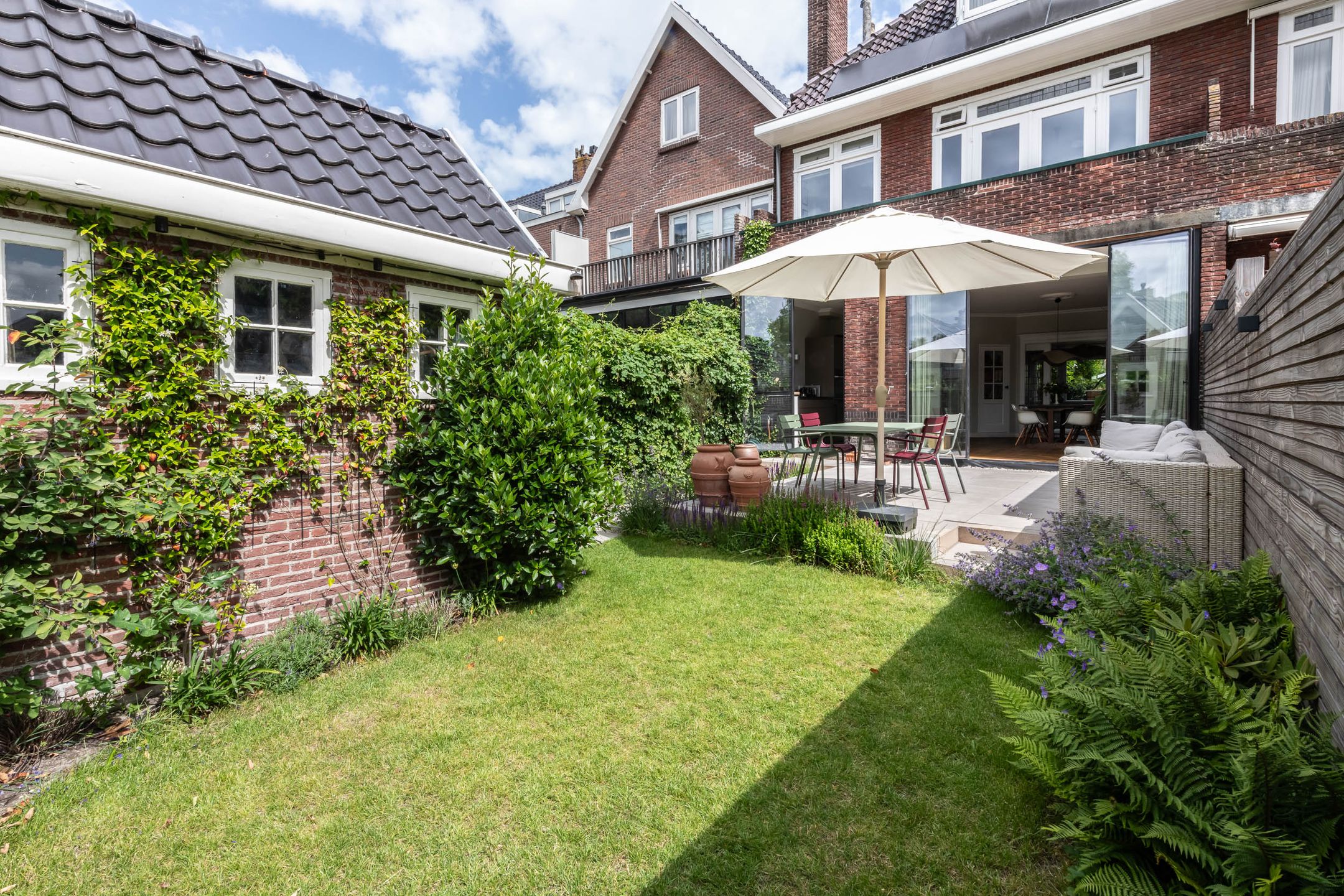 Foto 30 van Julianalaan 14