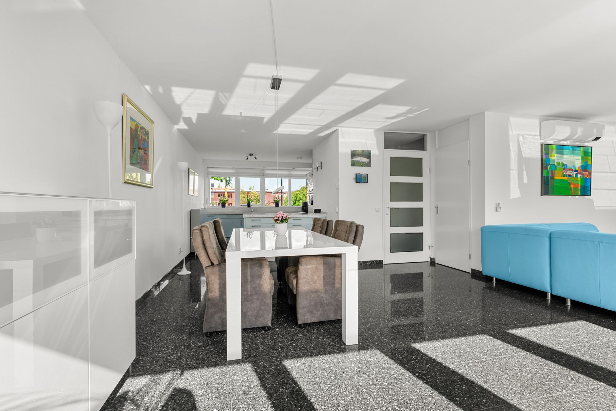 Foto 6 van Regenboog 155