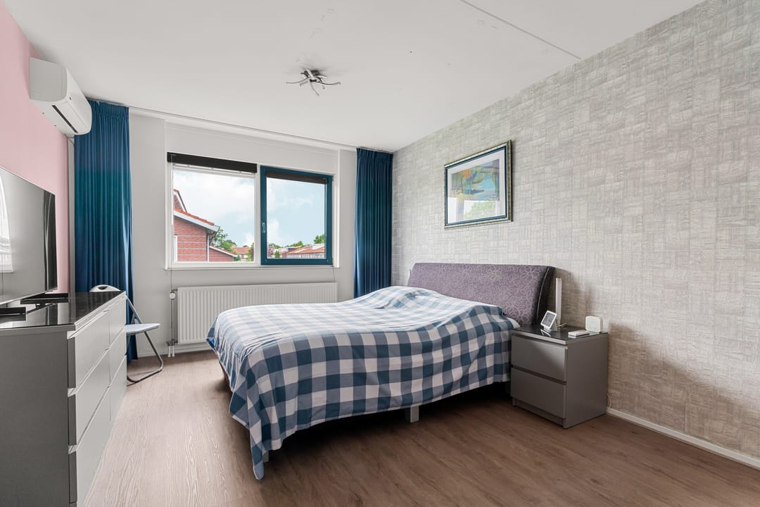 Foto 16 van Regenboog 155